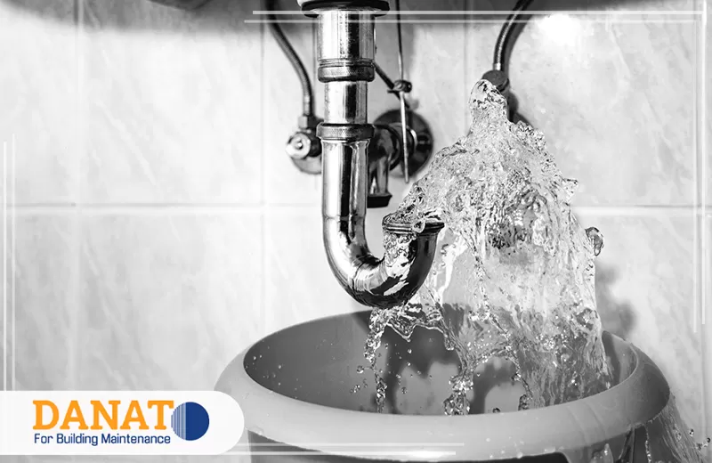 فني سباك في رأس الخيمة 0545248958 شركة دانات اللؤلؤ فني سباك في رأس الخيمة يقدم خدمات تركيب وصيانة أنظمة المياه والصرف بكفاءة وسرعة لضمان راحة وسلامة العملاء.