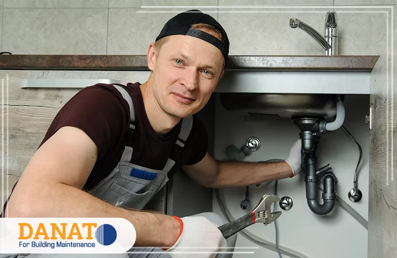 تصليح المضخات في العين 0545248958 دانات اللؤلؤ نمتلك فني سباكة ماهر في العين، نوفر صيانة سباكة منزلية مجربة لجميع الأعطال، مع ضمان أداء متين وفعّال للأنابيب والمغاسل والمراحيض.