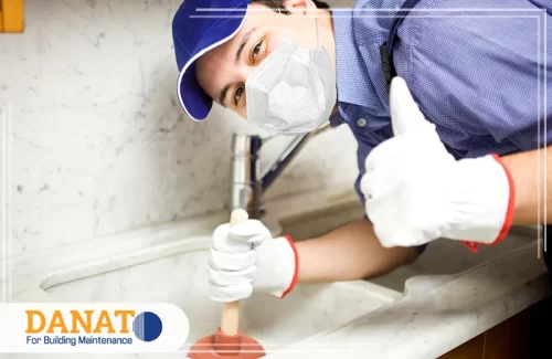 فني شركة معالجة الروائح الكريهة في ام القيوين 0545248958 دانات اللؤلؤ فني إزالة رائحة الصرف الصحي في أم القيوين لتنظيف الحوض باحتراف